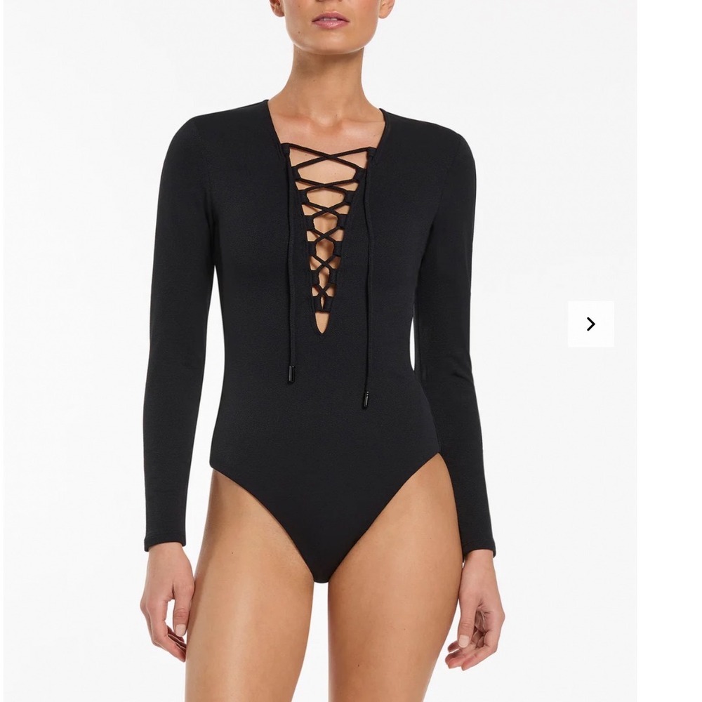 JETS Australia Joali Tie Front Plunge Long Sleeve Surfsuit Black‎ J11321 size 8